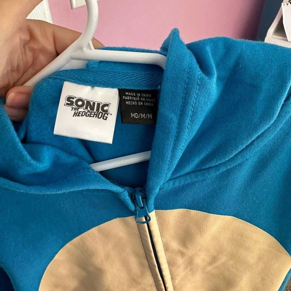 Sonic The Hedgehog Hoodie Size‎ Medium NWT - Picture 2 of 4